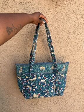 *SOLD*Vera Bradley Quilted Floral & Animal Pattern Tote Bag in Blue